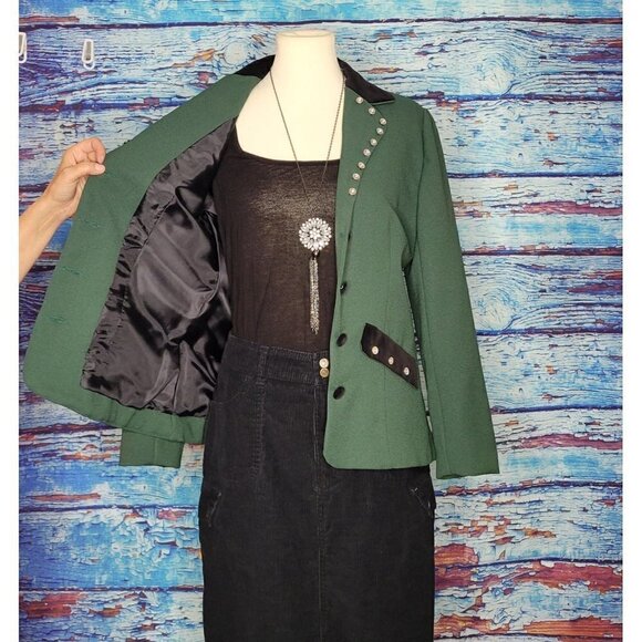 Vtg Beautiful Green Blazer With Detailed Buttons And Velour - Picture 7 of 11